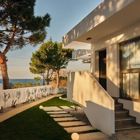شقة Oceanis Luxury With Private Heated Pools And Sea View Kypseli