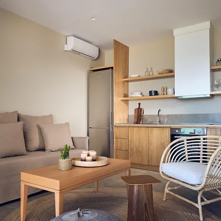 Apartamento Oceanis Luxury With Private Heated Pools And Sea View