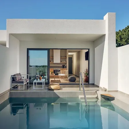 Oceanis Luxury With Private Heated Pools And Sea View