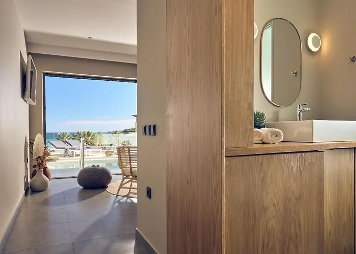 Oceanis Luxury With Private Heated Pools And Sea View Κυψέλη